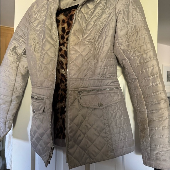 Laundry coat - Picture 3 of 3